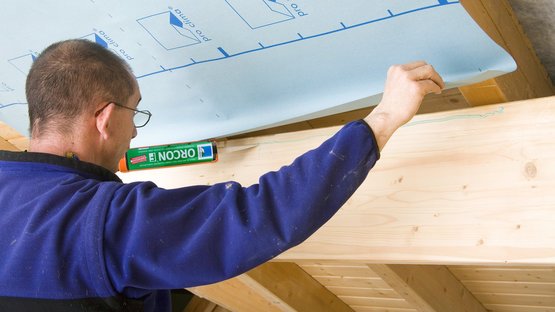 9a. Anschluss an sägerraues Holz